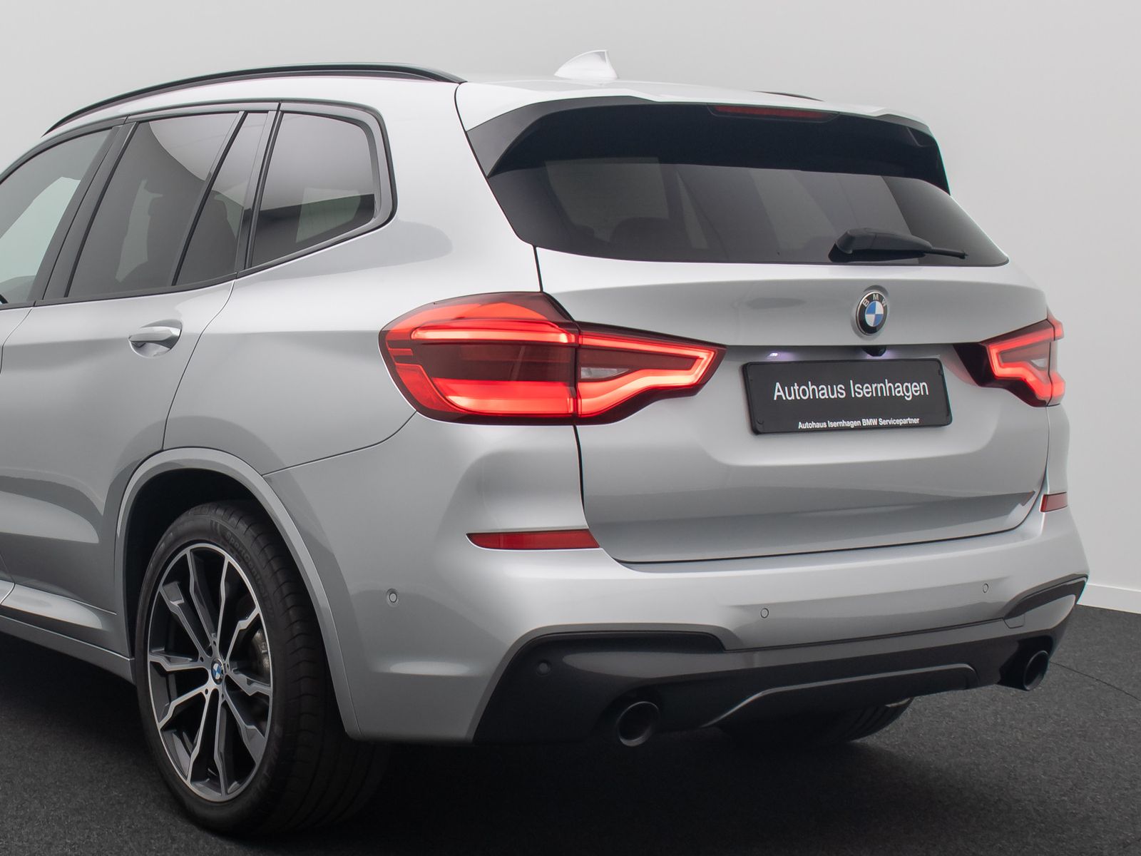Fahrzeugabbildung BMW X3 xD20d M Sport ACC Kamera AHK DisplKey DAB 20"