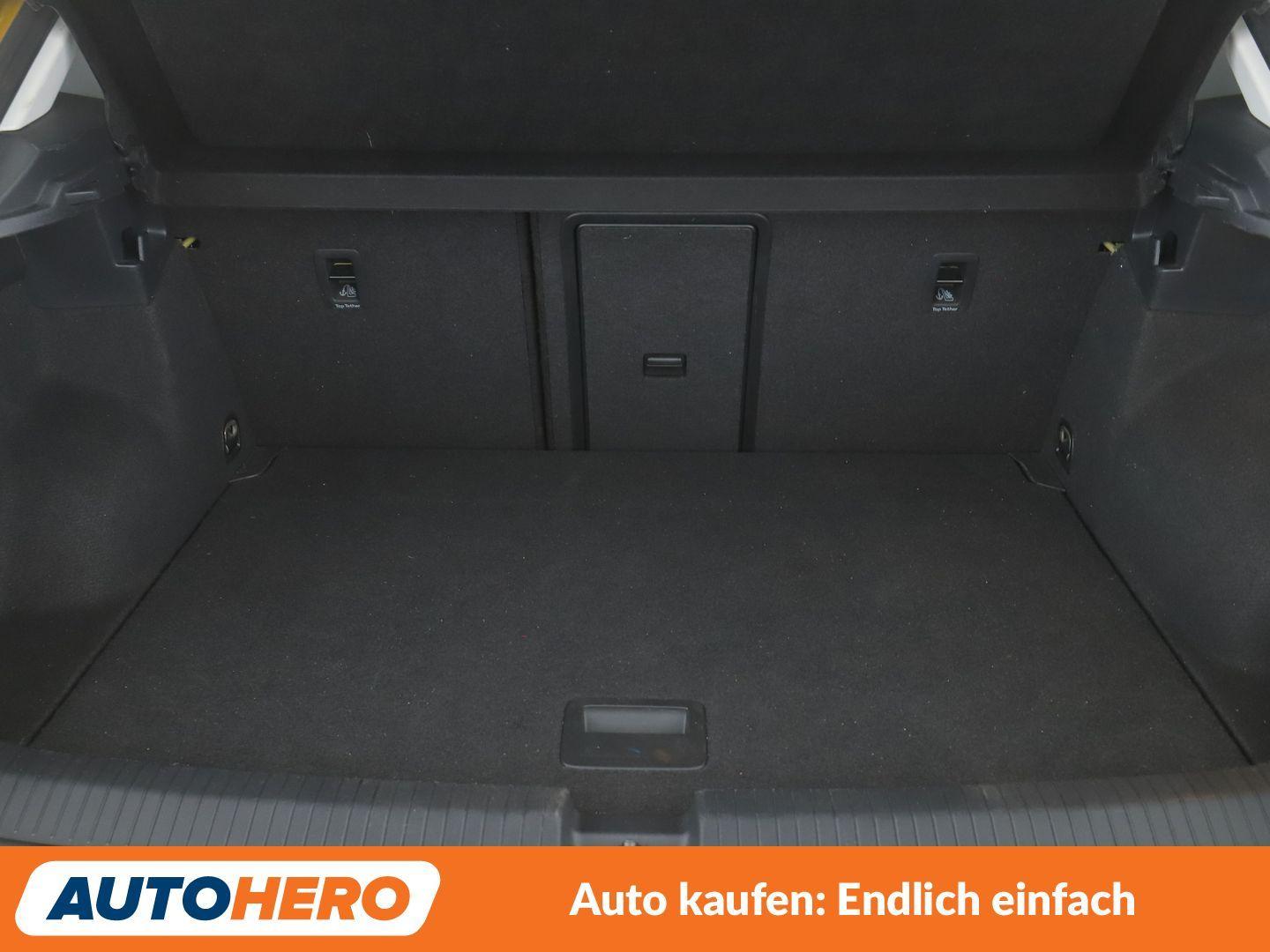 Volkswagen T-Roc 1.5 TSI ACT Style Aut.*NAVI*PDC*
