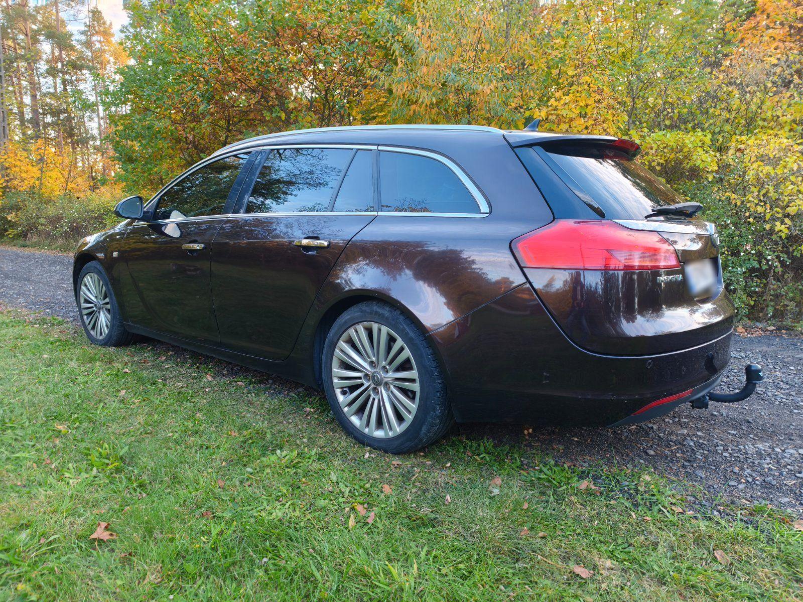Opel Insignia 2012 — photo 10