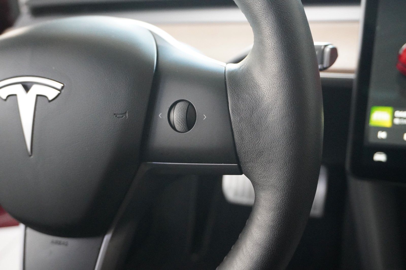 Fahrzeugabbildung Tesla Model 3 PERFORMANCE DUAL-MOTOR NAVI/LED/SH/AMD