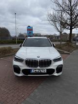 BMW X5 xDrive30d - M Sport STH Pano Leder HUD Memory - BMW X5 in Kiel