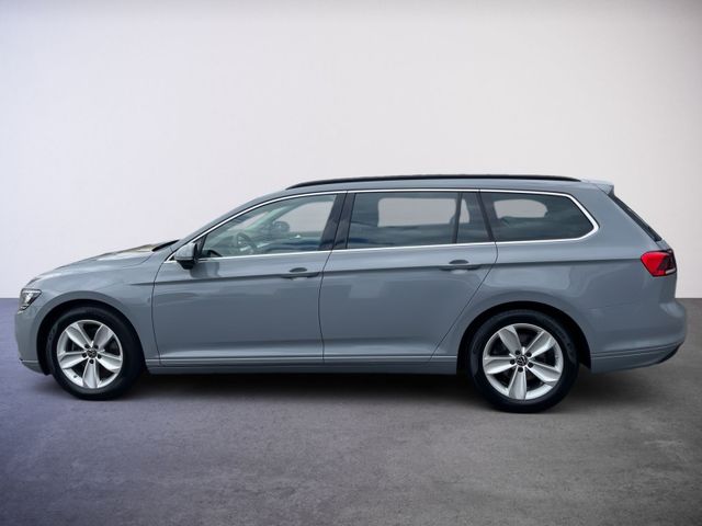 Passat Variant 2.0 TDI R-LINE LED+KAMERA+DCC+APP