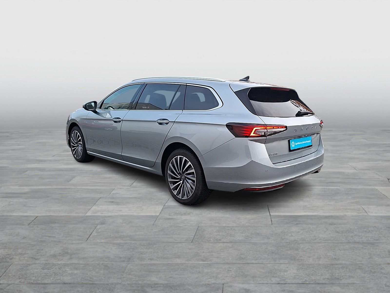 Skoda Superb Combi TDI L&K DSG Matrix AHK Navi VC Pano imagem 3