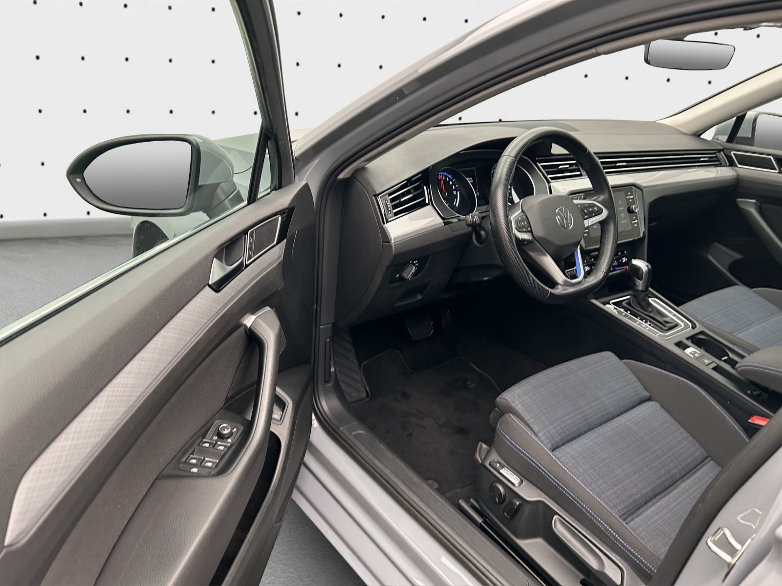 Volkswagen Passat Variant - Bild 15