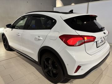 Fotografie 11 des Ford Focus 1.0 EcoBoost Start-Stopp-System ACTIVE X