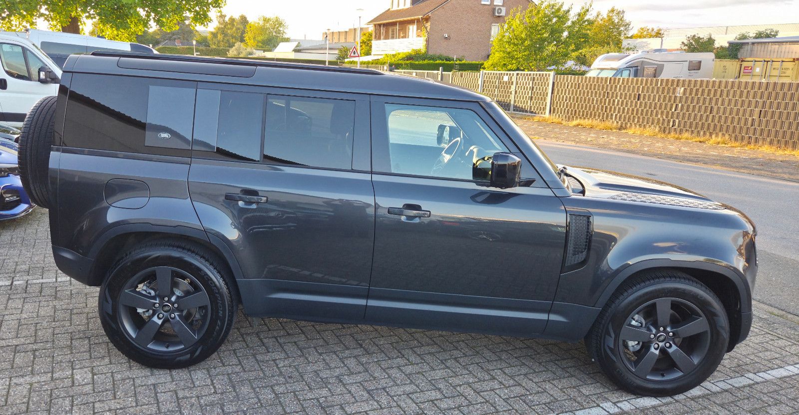 Land Rover Defender 110 X-Dynamic 200 SE Pan 360Kam Air foto 4