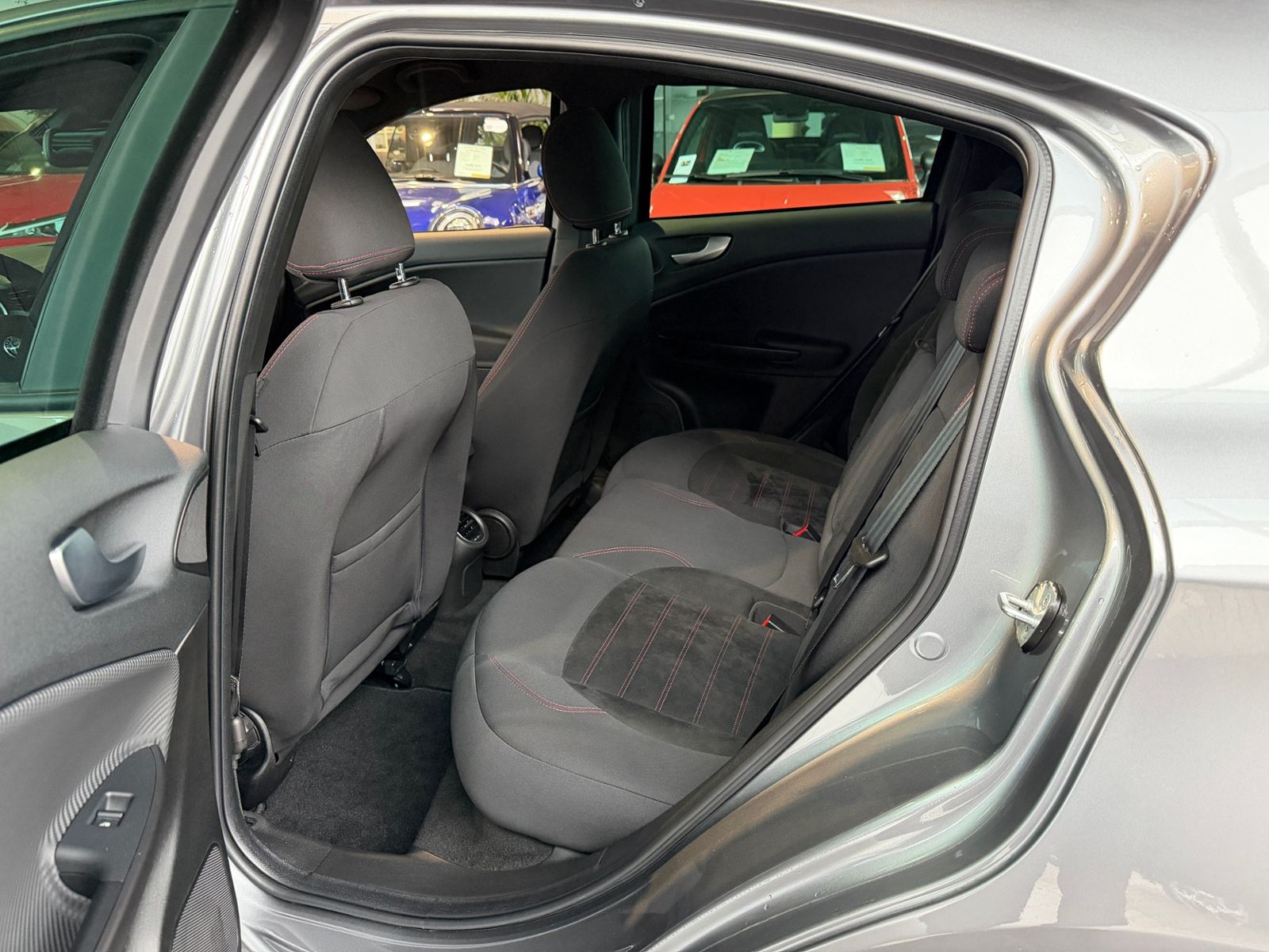Fahrzeugabbildung Alfa Romeo Giulietta Sport SitzHz PDC NAVI