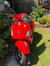 Vespa 300 GTS i.e. - Offers