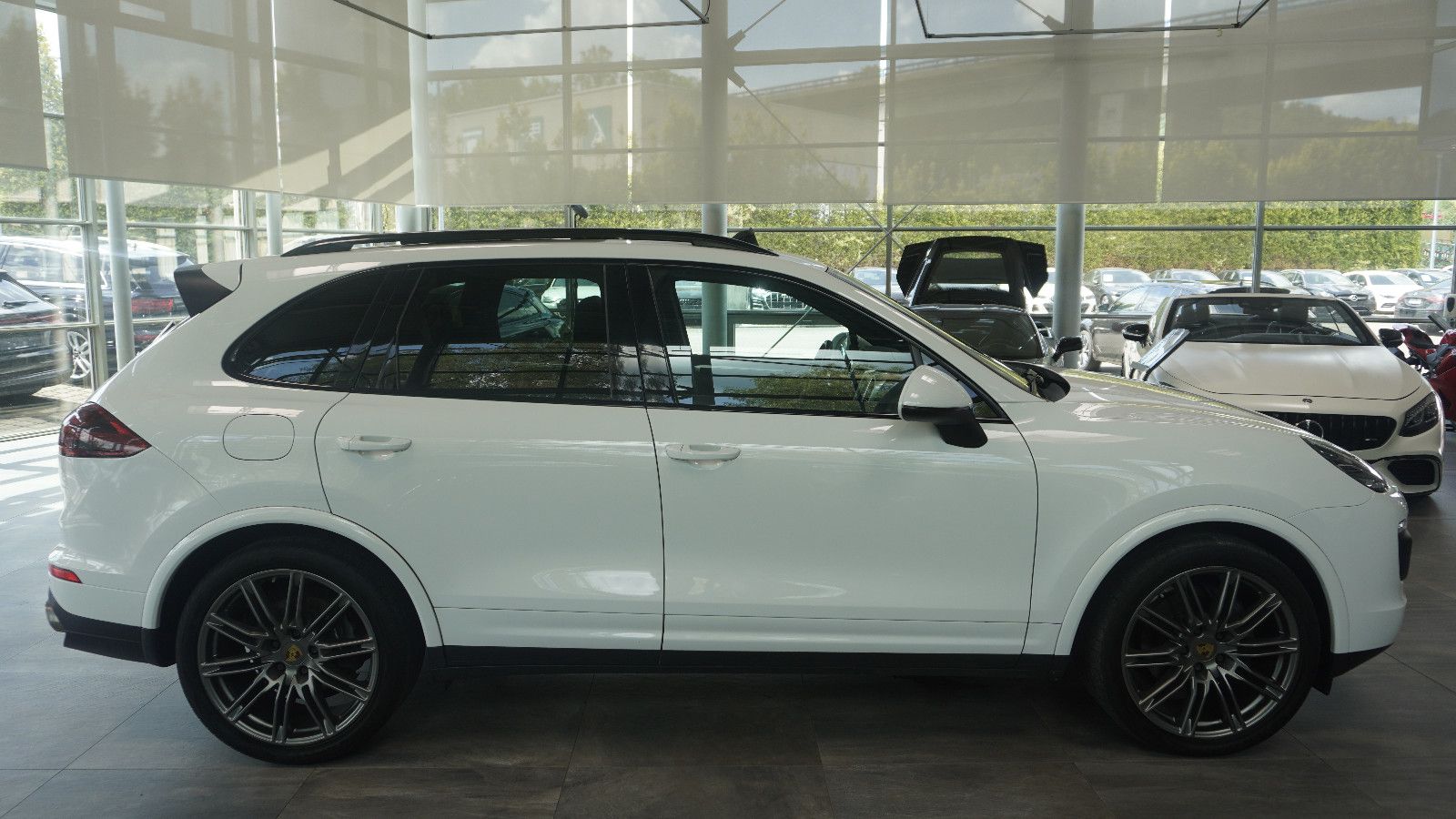 Porsche Cayenne Diesel Platinum Edition*PANO*AHK*BOSE* foto 4