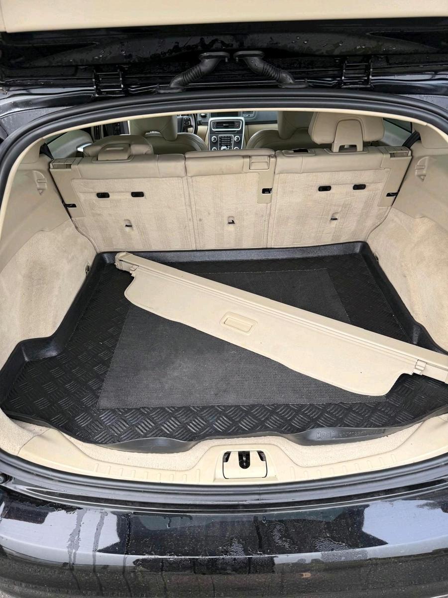 Volvo V60 2014 — photo 9