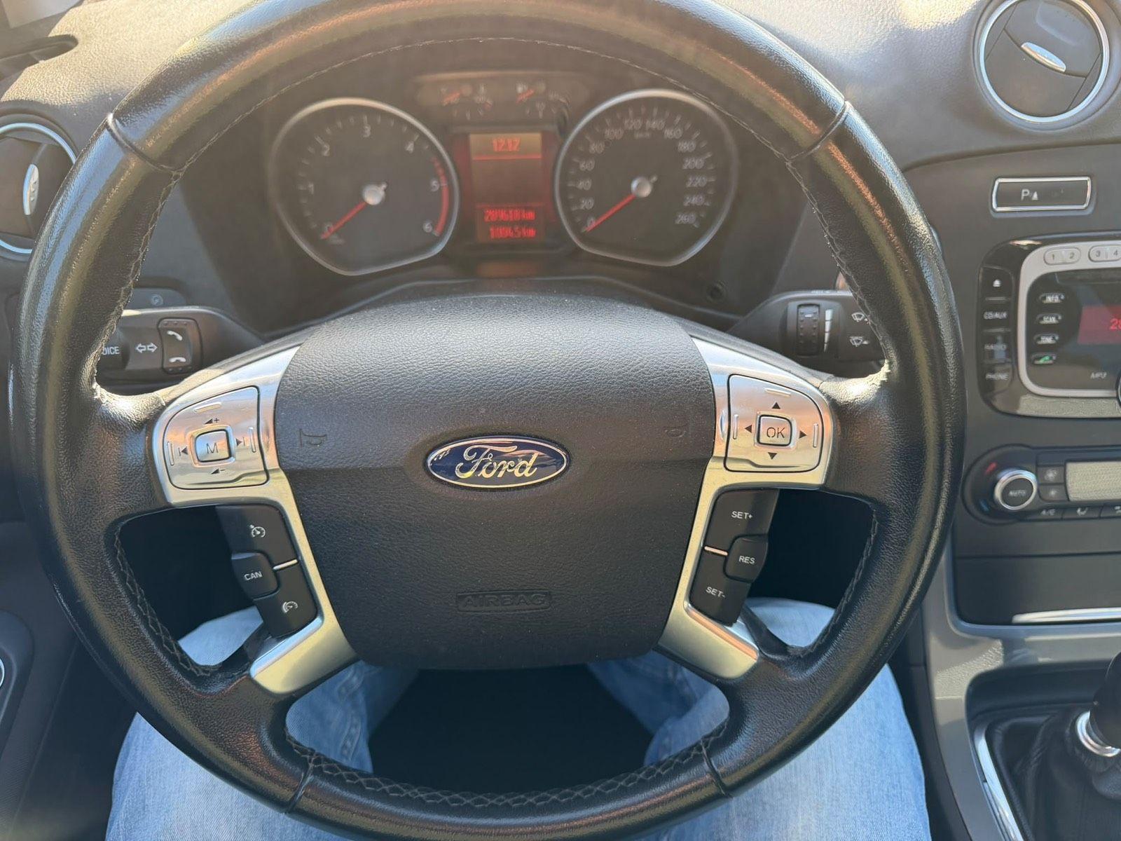 Ford Mondeo 2011 — photo 5