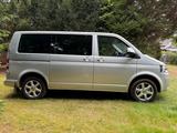 Volkswagen T5 Caravelle 2,0 BiTDI DSG/Comfortline/Neuer TÜV - Volkswagen T5 in Duisburg