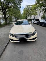 Mercedes-Benz 200 - Mercedes-Benz 200 in München