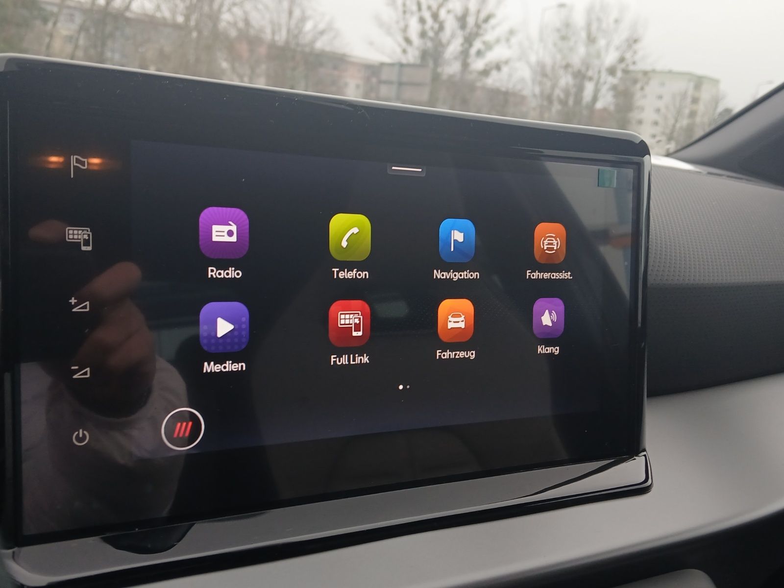 Fahrzeugabbildung SEAT Arona FR Tech Kessy LED