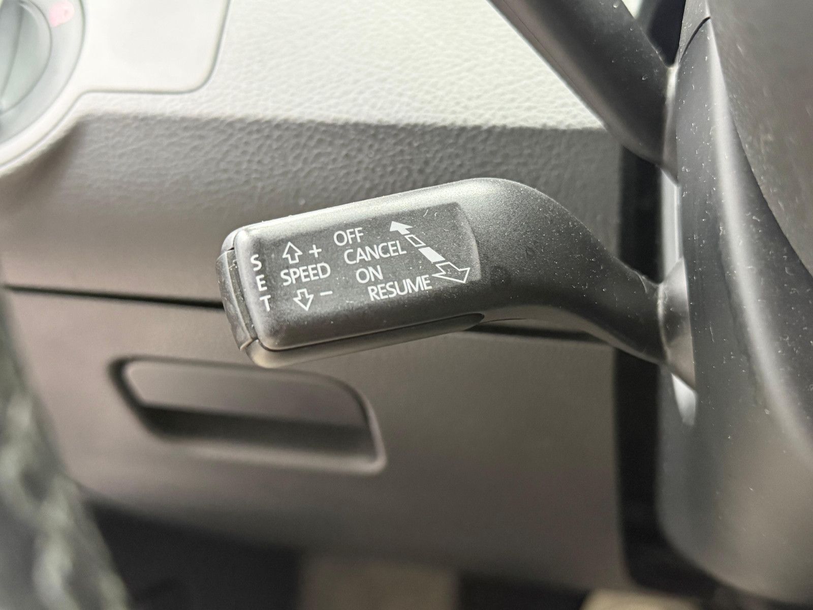 Fahrzeugabbildung Volkswagen CC 2.0 TDI NAVI/SHZG/TÜV 11.27/SCHECKHEFT