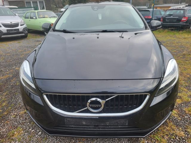 Volvo V40 Kinetic