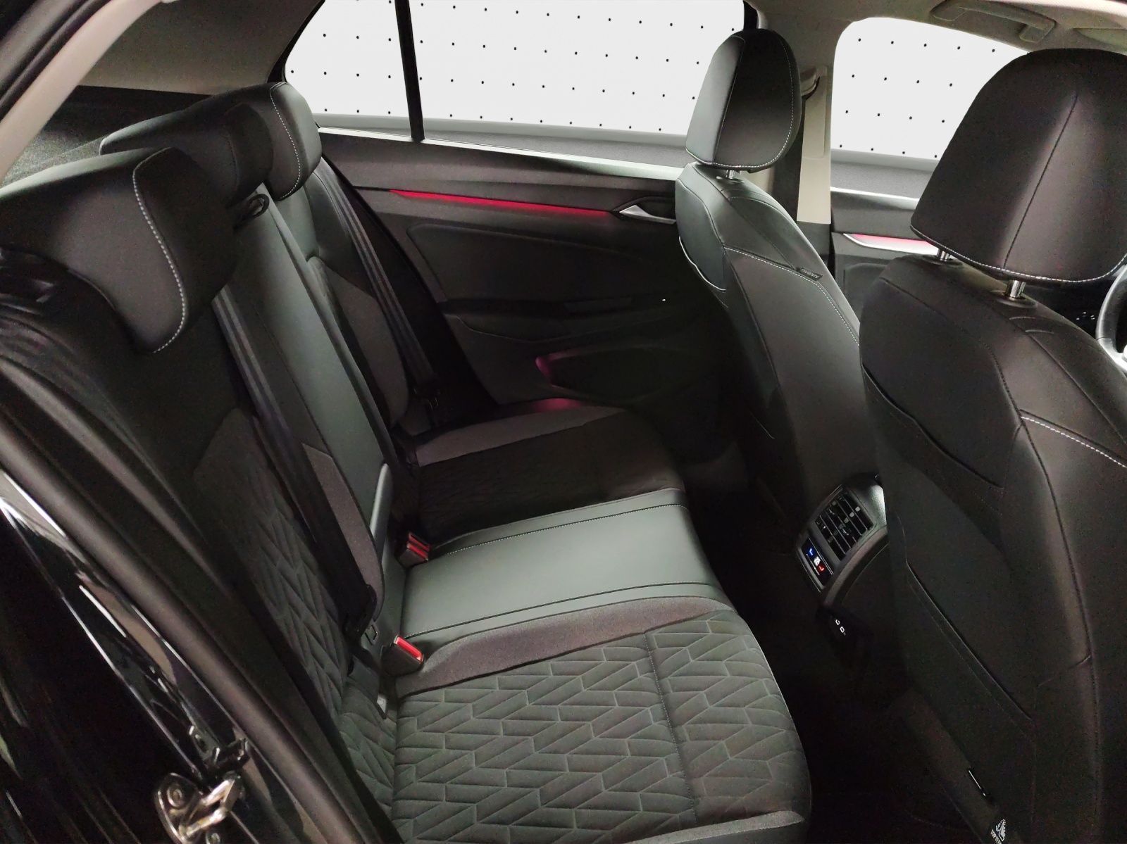 Volkswagen Golf - Bild 17