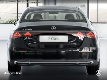 Mercedes E 220 - 8