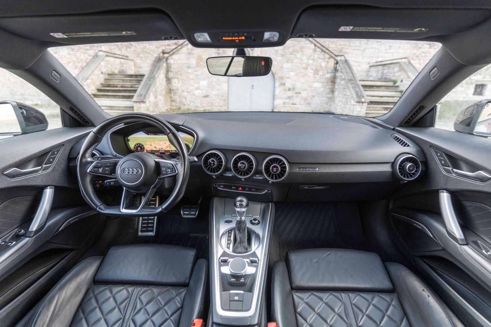 Fahrzeugabbildung Audi TT Coupe 2.0TFSI S-Tronic KAM B&O LED QUATTRO