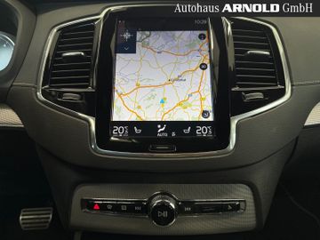 Volvo XC90 - 10
