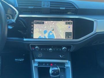 Audi Q3 - 12