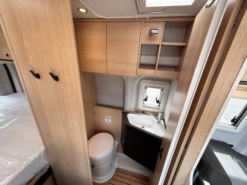 Sunlight Cliff 4x4 Greentrek 590 MATT GRÜN DELTA RAPTOR