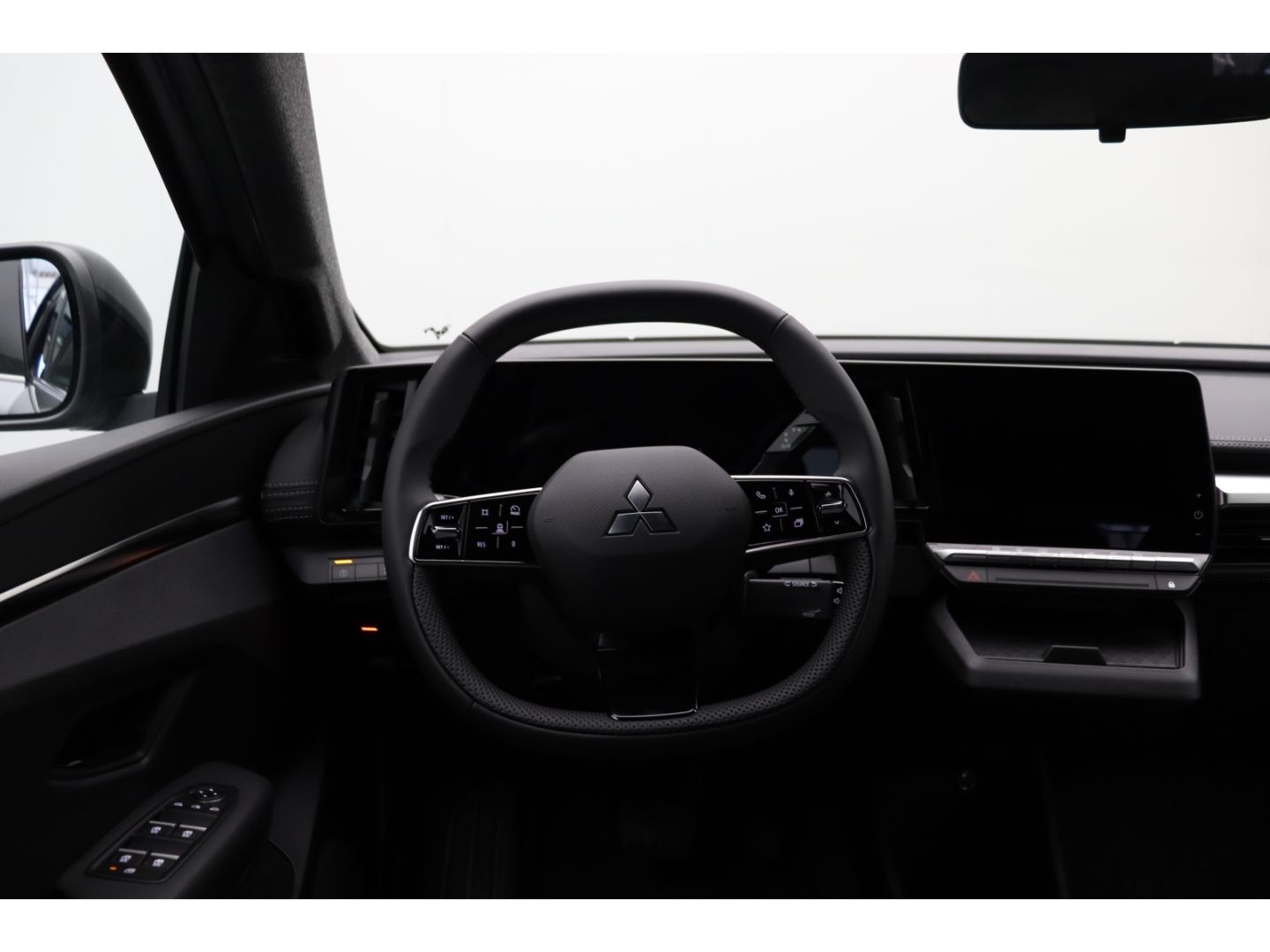Fahrzeugabbildung Mitsubishi Eclipse Cross Diamant Plus 11 KW ACC LED SHZ