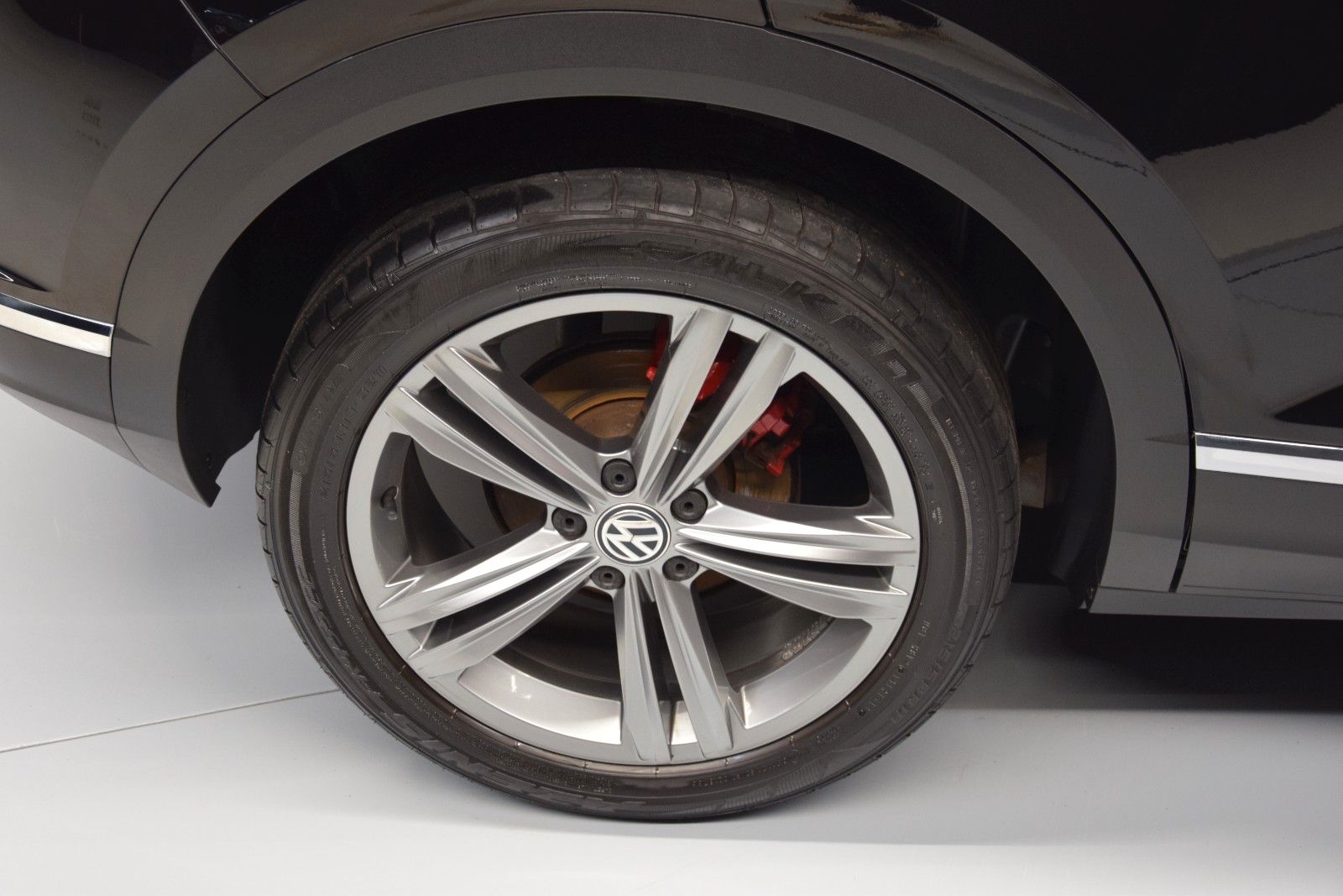 Fahrzeugabbildung Volkswagen T-Roc Sport NAVI LED