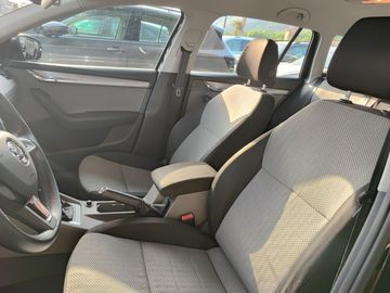 Skoda Octavia - 10