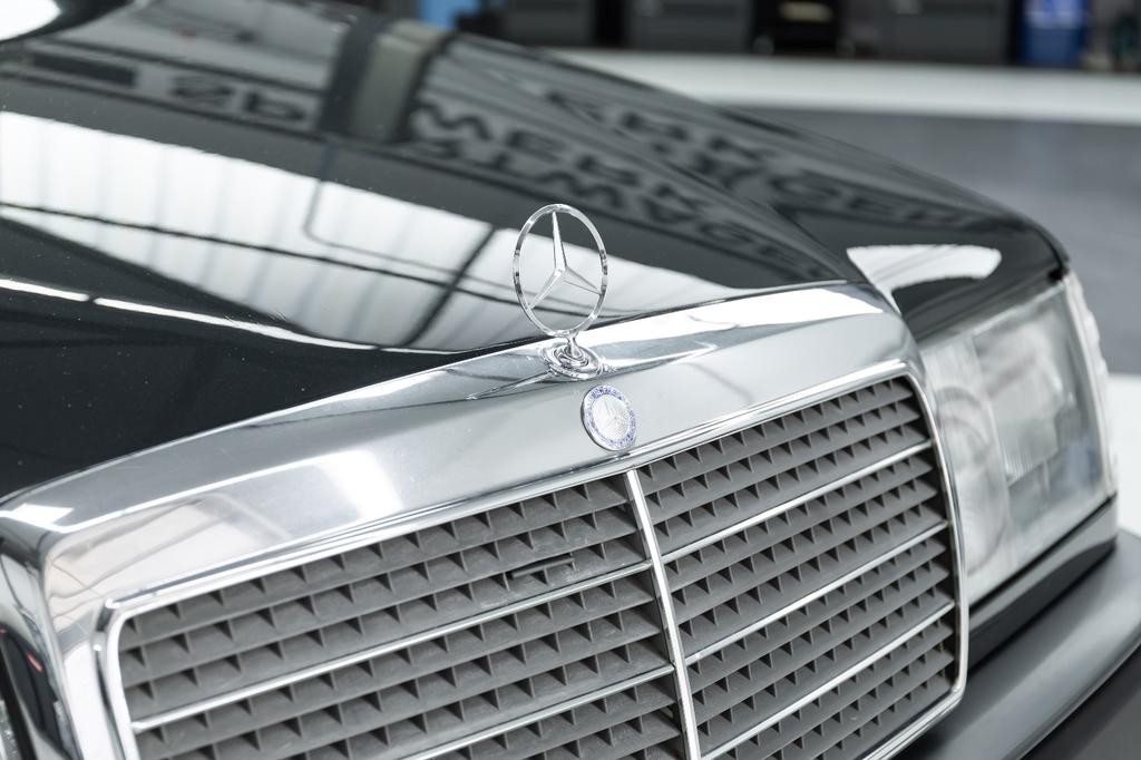 Mercedes-Benz CE 230