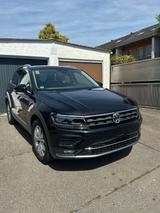 Volkswagen 230 PS Benziner | 4Motion | Highline | AHK | ACC - VW Tiguan Gebrauchtwagen in Augsburg