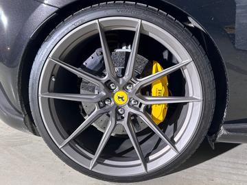 صورة 6 لـ 2021 Ferrari ROMA