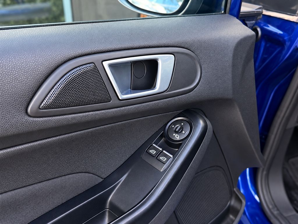 Ford Fiesta – Bild 15