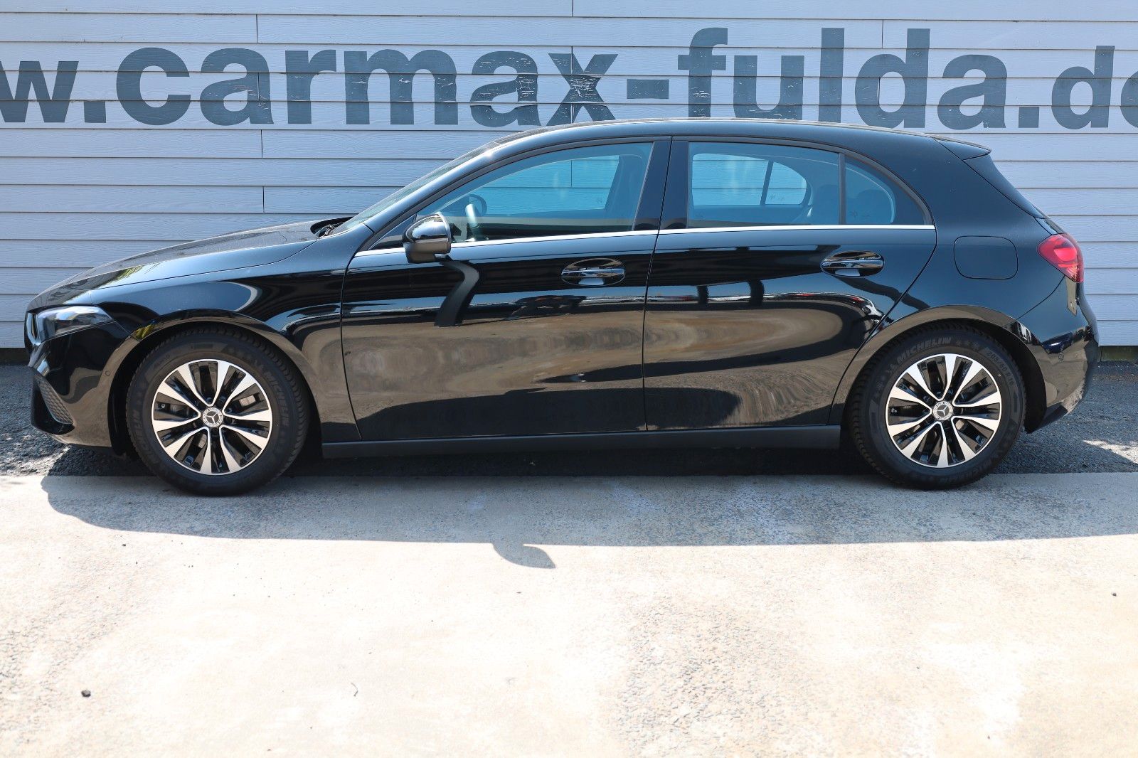 Fahrzeugabbildung Mercedes-Benz A 180 d,T.Leder,Navi,LED,SH,Kamera
