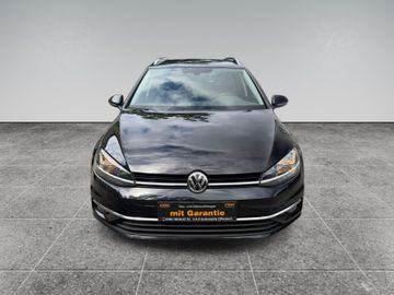 Volkswagen Golf - 2