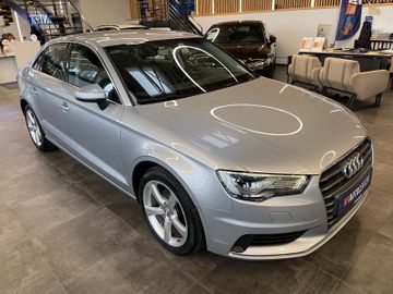 MYAUTOCENTER – Gebraucht- und Jahreswagen mit Werkstattservice in Pfaffenhofen Audi A3 Limousine ultra *LED*NAVI*TEILLEDER*SZHZ*PDC*