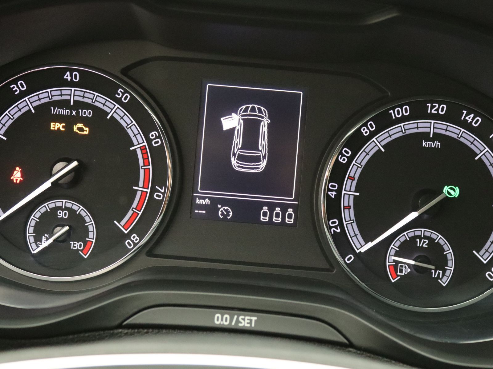 Skoda Karoq - Bild 15