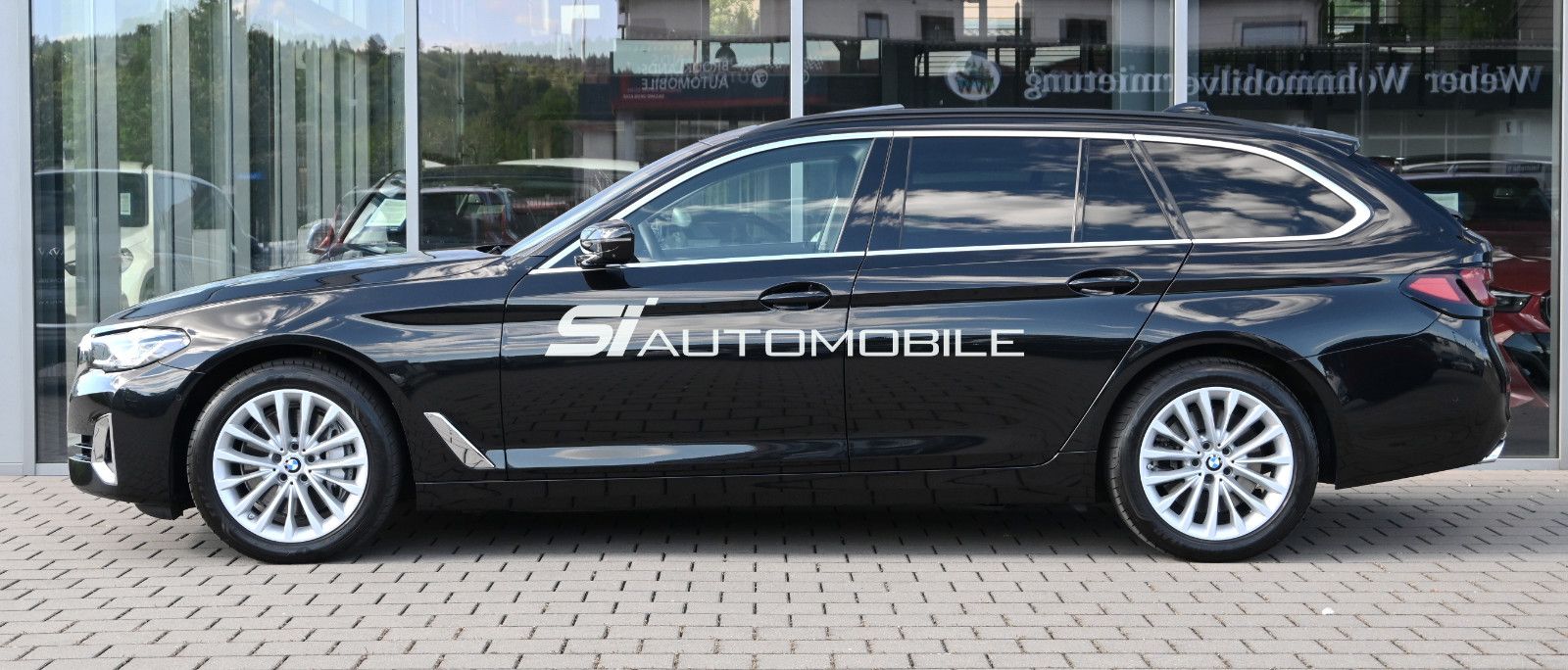 Fahrzeugabbildung BMW 530d xDr. Touring Luxury °UVP 95.800€°ADAP.DRIVE
