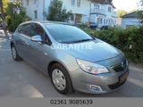 Opel Astra J Lim. 5-trg. Edition Klima/Navi/5Türig - Opel Astra: Türig
