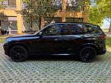 BMW X5 M50 M50i - - gebrauchte BMW X5 M50 aus dem Jahr 2021
