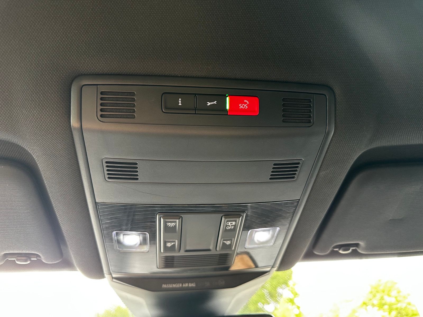 Volkswagen T-Roc 1.5TSi Sport R-Line — Bild 21