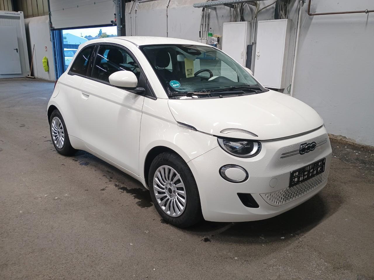 Fiat 500 e Basis LED+TEMPO+CAR-PLAY+MFL+