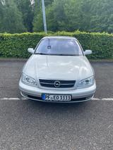 Opel Omega 2.2 - - gebrauchte Opel Omega aus dem Jahr 2002