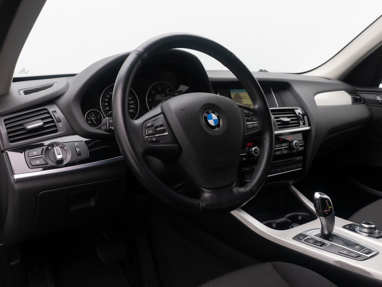 Fahrzeugabbildung BMW X3 xD20d Xenon GeschwindigReg PDC FernlichtAssis