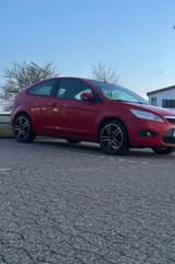 Ford Focus 2009  Sehr guter Zustand  Fah... - Ford Focus aus 2009: Se