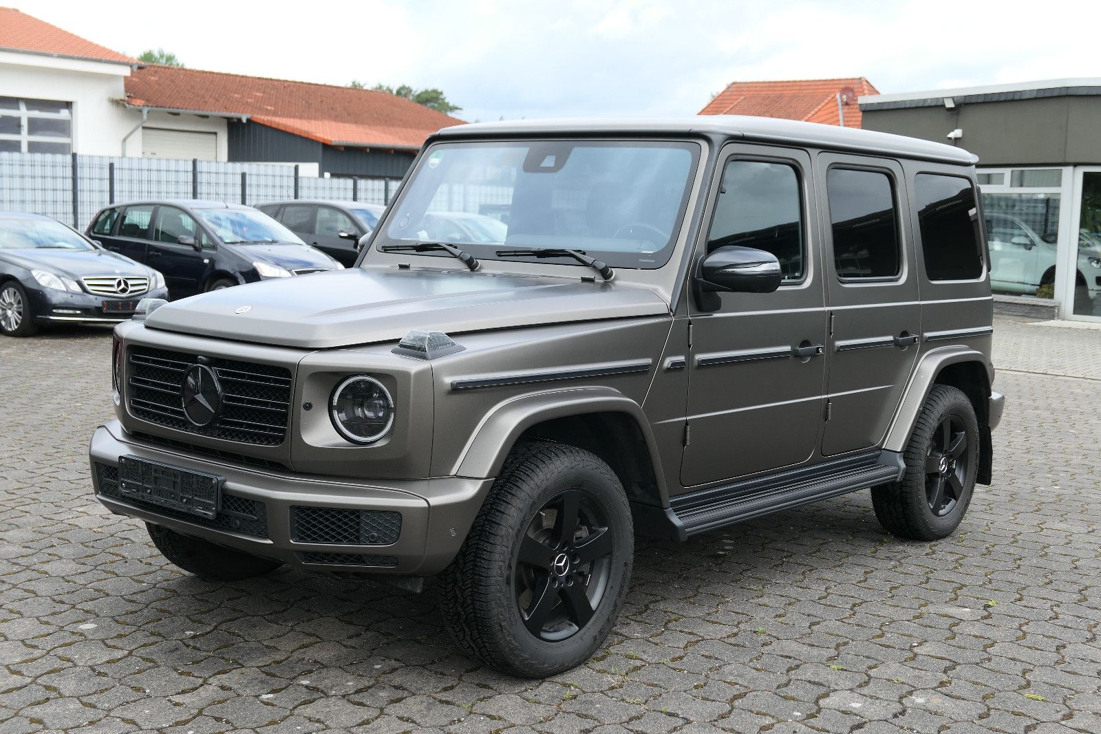 MERCEDES-BENZ G 400 Professional Superior/Multibeam/Massage
