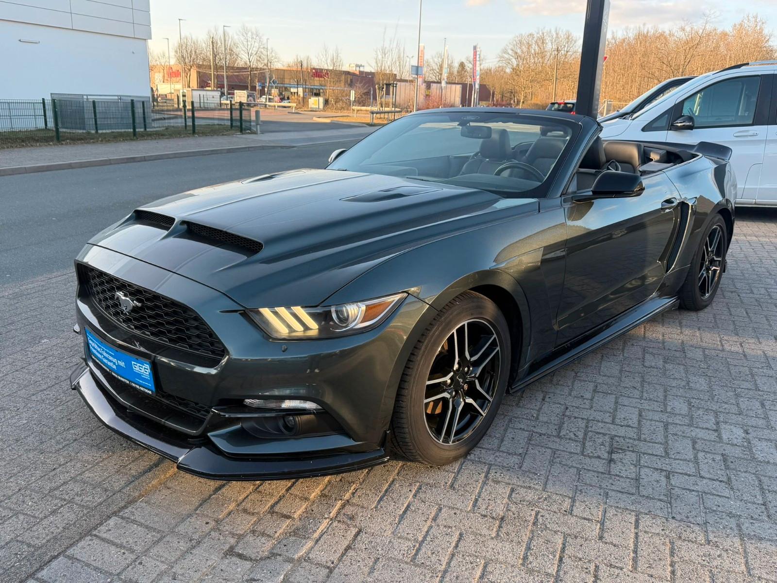 Ford Mustang 2.3 Eco Boost Leder el.Dach Alufelgen