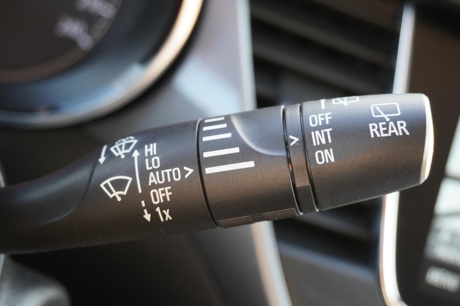 Opel Crossland 1.2 Innovation LED Navi IntelliLink, миниатюра 20