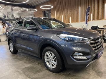 Hyundai Tucson Premium 4WD *AHK*KAMERA*NAVI*PANO*LEDER*