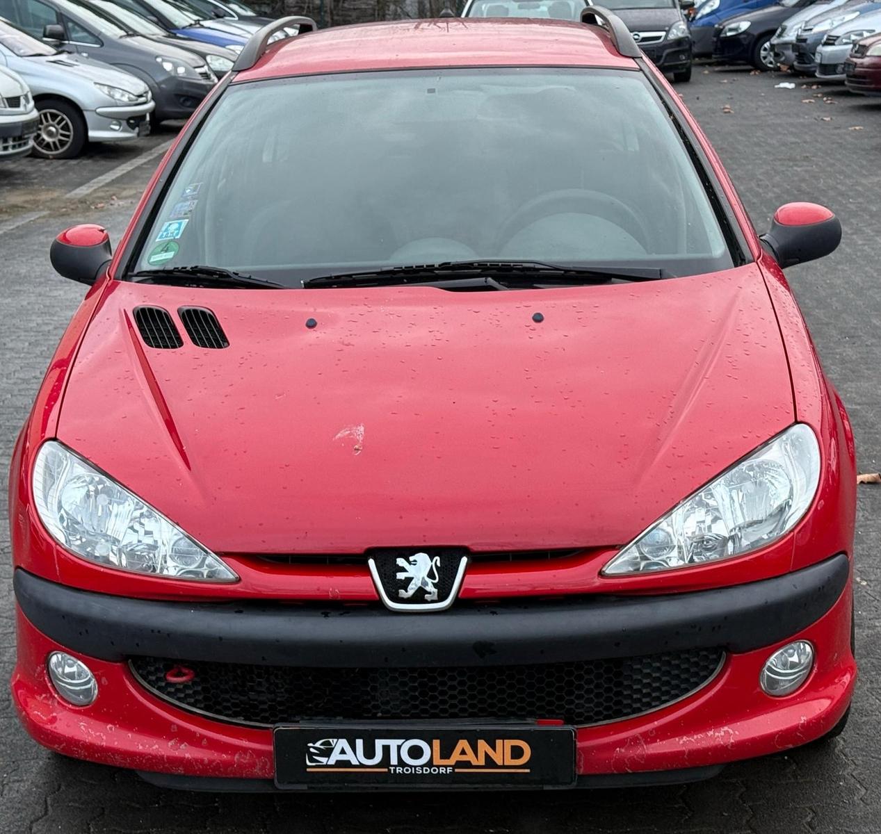 Peugeot  2006 — interior